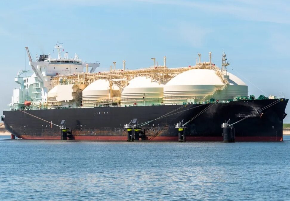 16 Oil & Gas States Sue Biden’s LNG Export Halt, Except NM